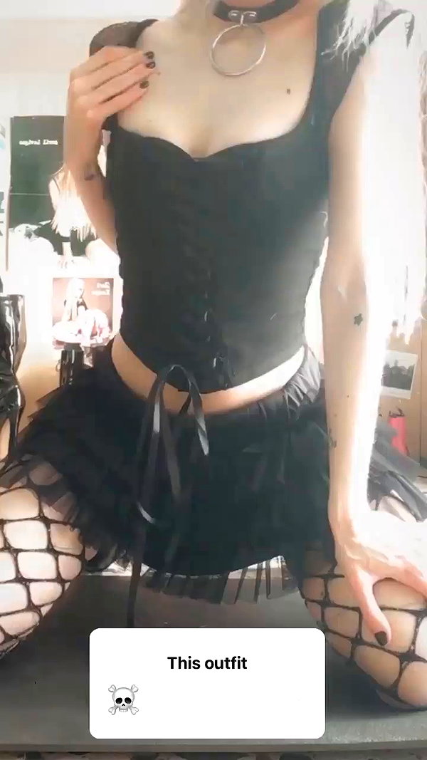 roxiechelon2 archive video preview