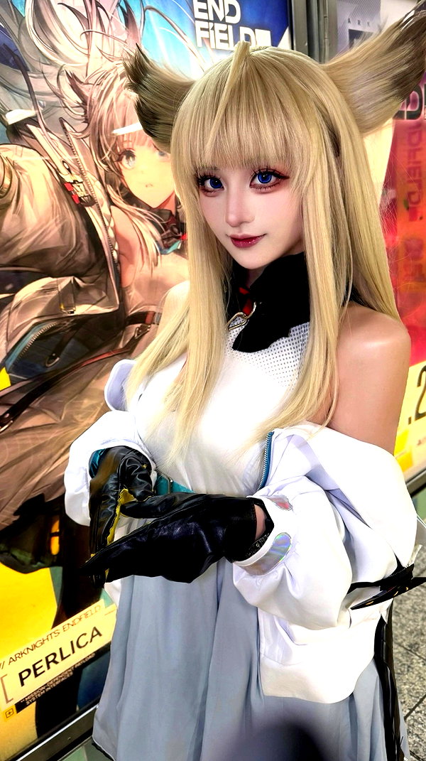 miee_cos archive video preview
