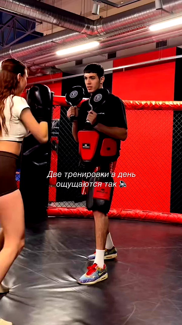 liiin.sun archive video preview