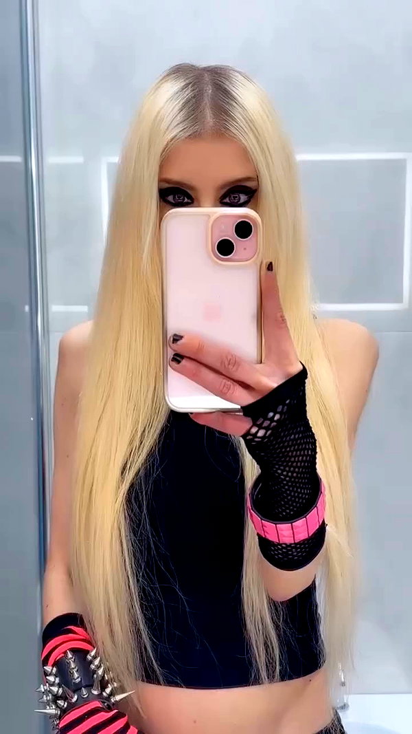 roxiechelon2 archive video preview