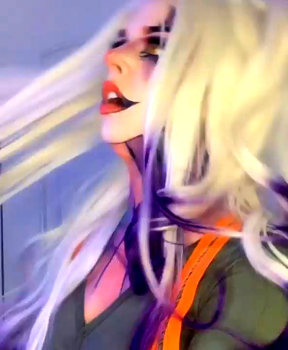 yeahimcaroline archive video preview