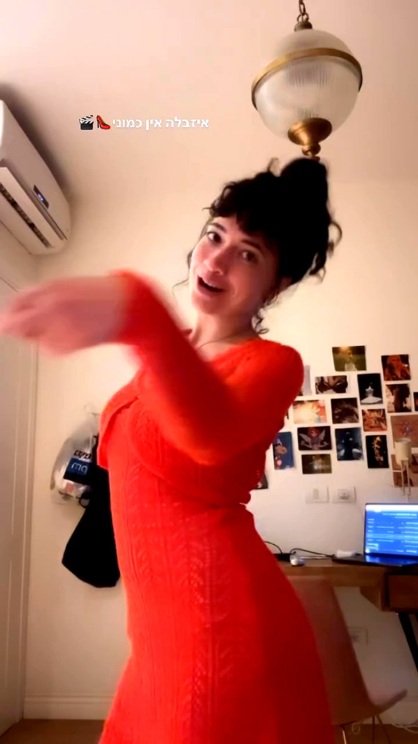 romi_henenson archive video preview