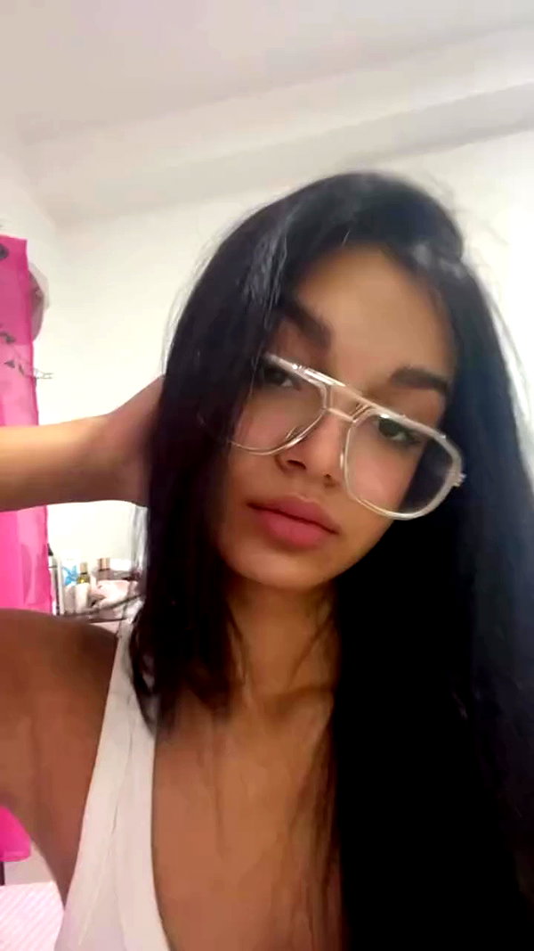 odeliapaltielov archive video preview