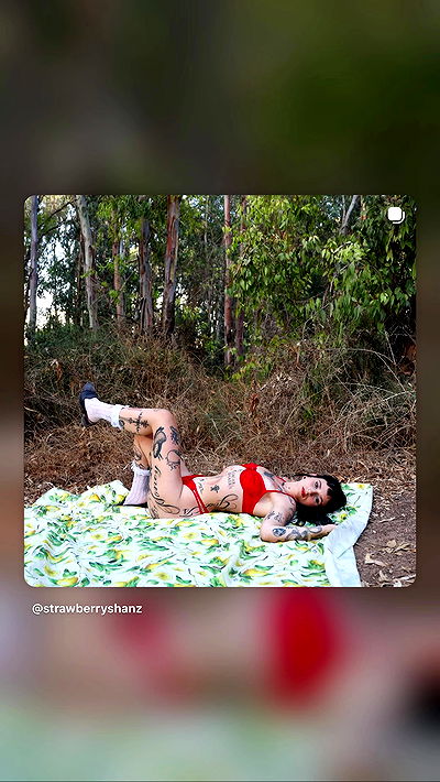 strawberryshanz strawberryshanz archive video