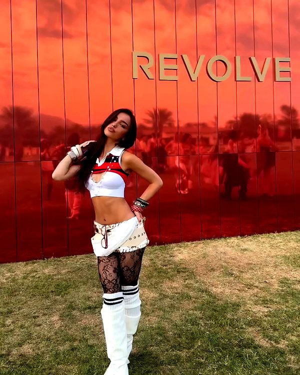 ellachristo archive video preview