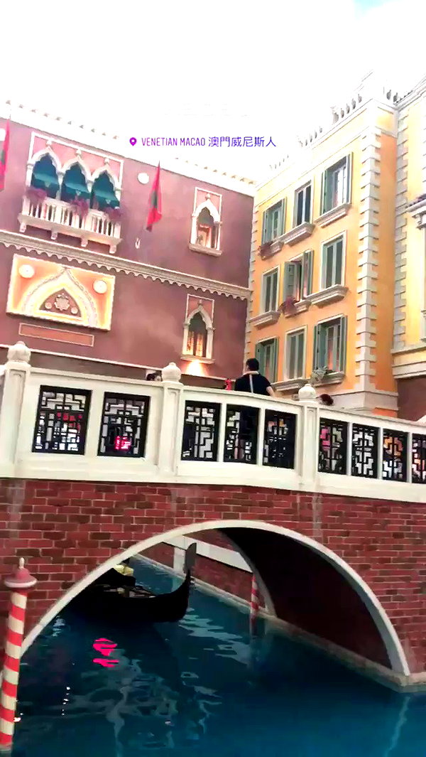 barzomer archive video preview