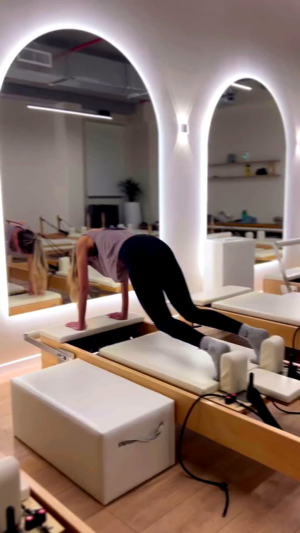 elhaofek_pilates archive video preview