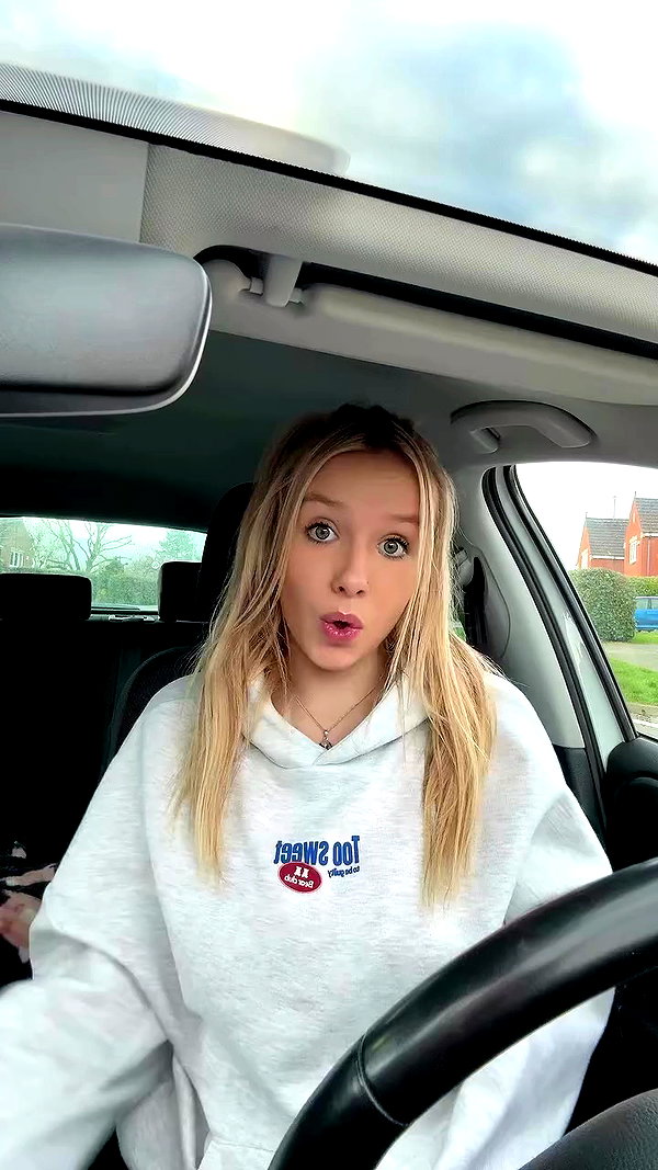 oonaghkittieee archive video preview