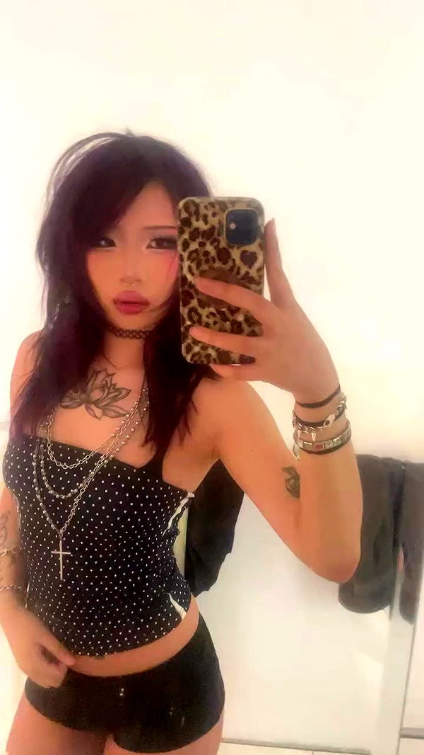 lovemeize archive video preview