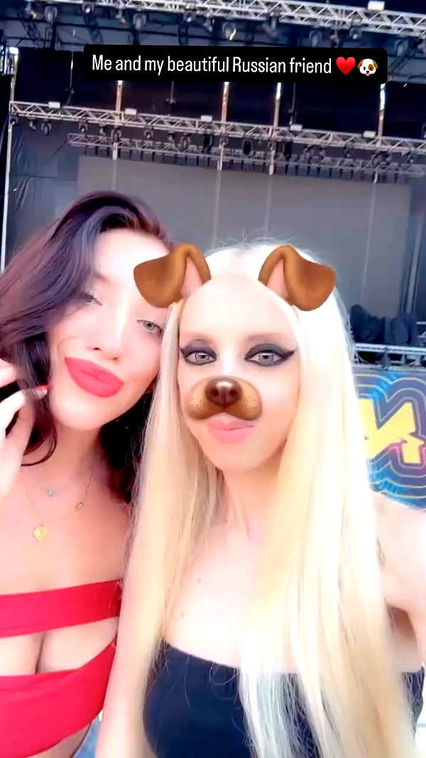 roxiechelon2 archive video preview