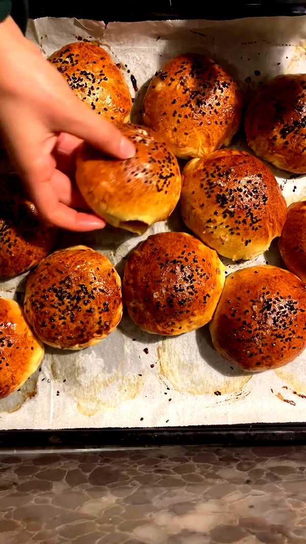 elianachetrit archive video preview