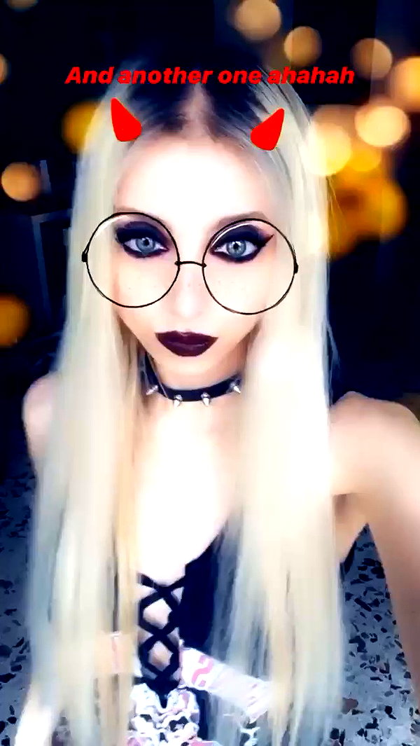 roxiechelon2 archive video preview