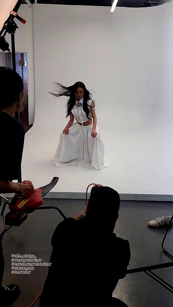 ellachristo archive video preview