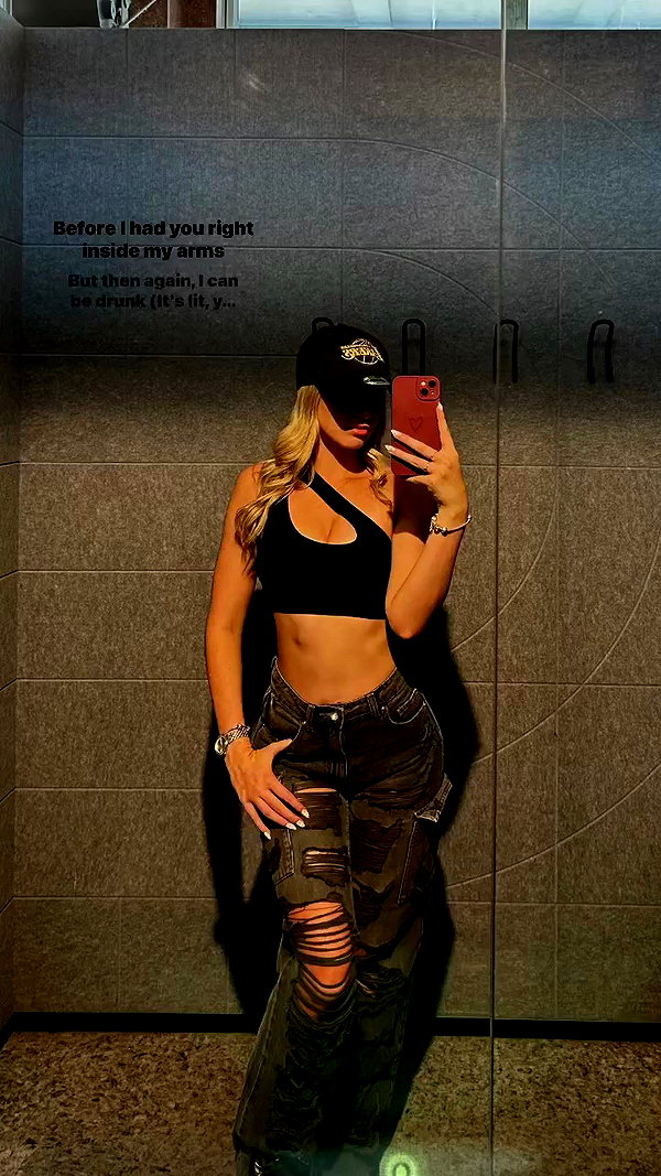 mayaellron archive video preview