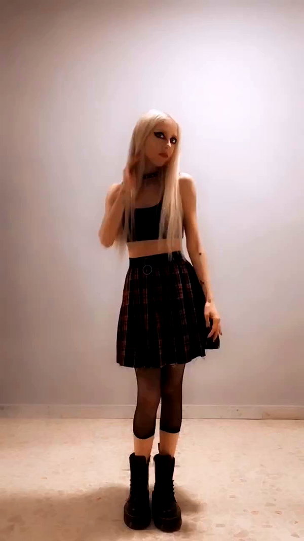 roxiechelon2 archive video preview