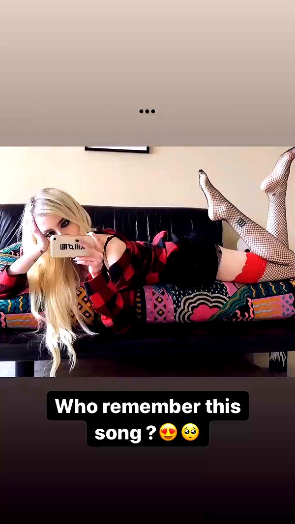 roxiechelon2 archive video preview