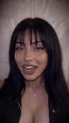 minavelez_ Altpins Profile Picture