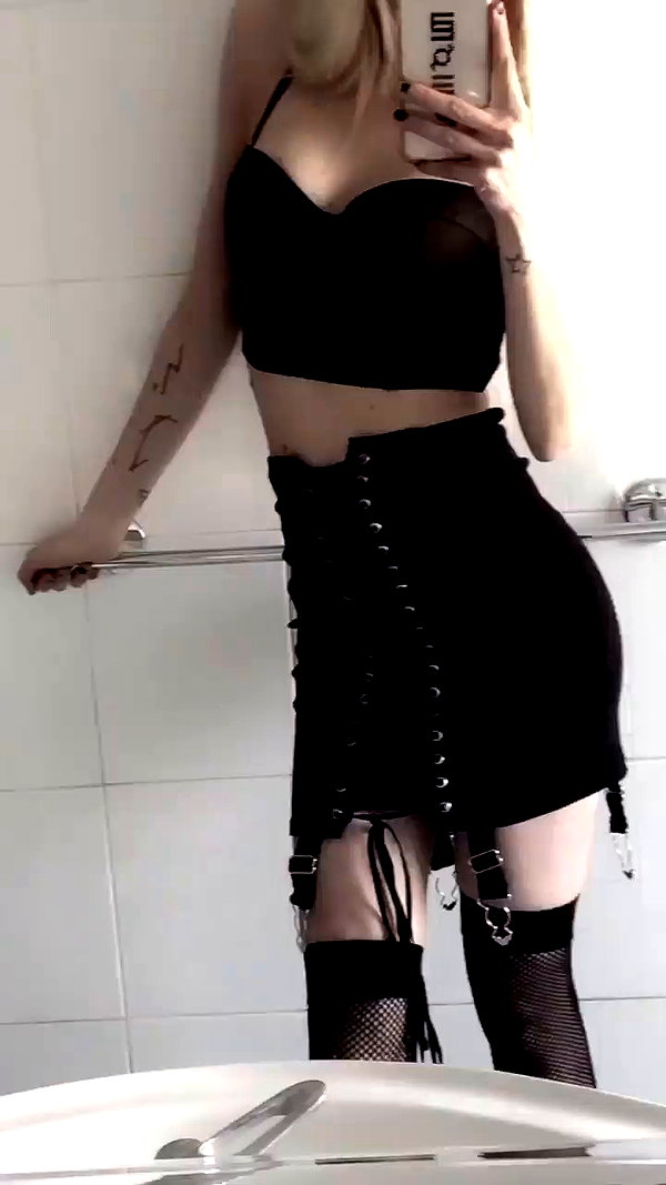 roxiechelon2 archive video preview