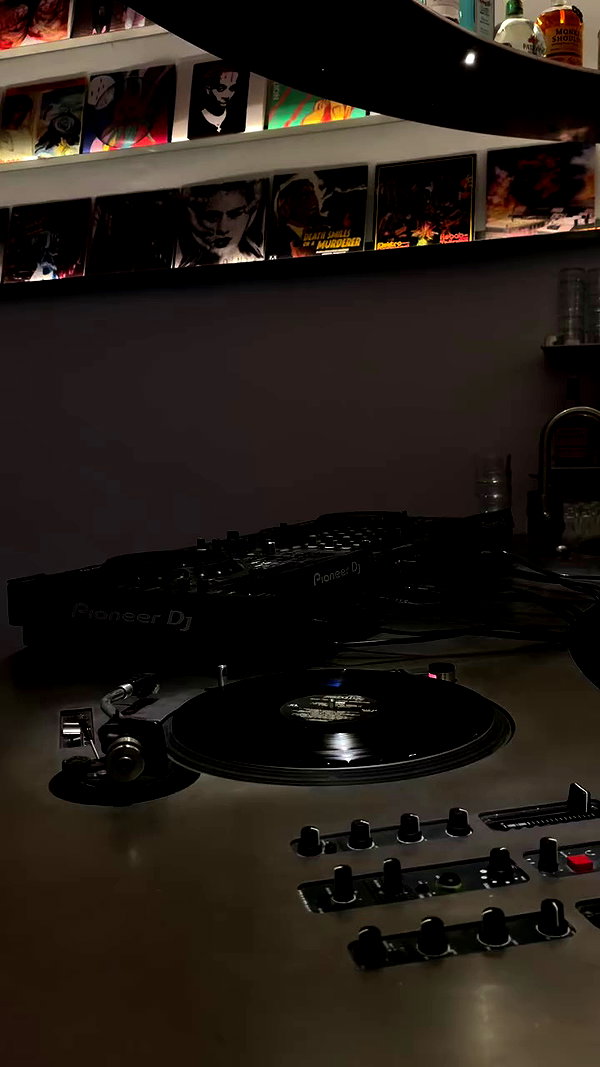 noa.danino_ archive video preview