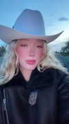 eme.gee Altpins Profile Picture