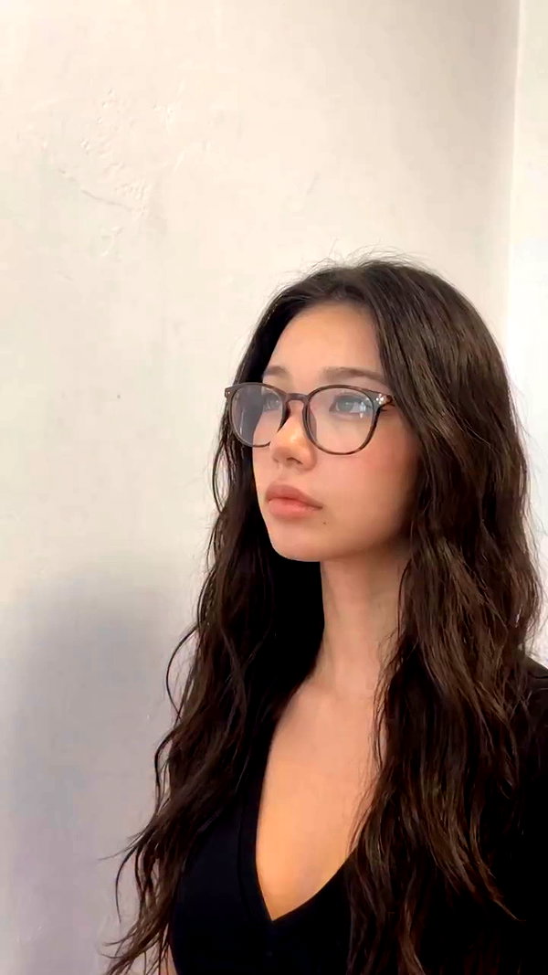 ophelia.muuur archive video preview