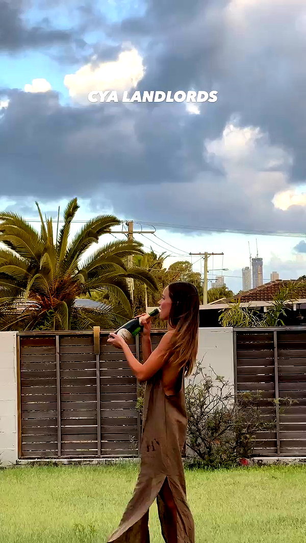 olivia.mathers archive video preview