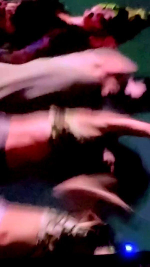 v.qx archive video preview