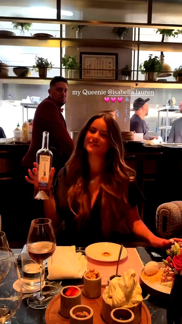 isabella.lauren archive video preview