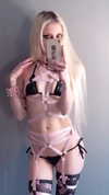 roxiechelon2 Altpins Profile Picture