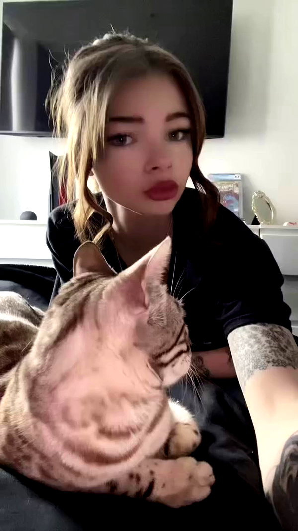 h0llyannabel archive video preview