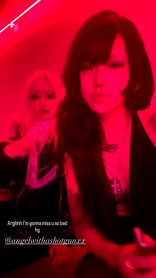 angelwithashotgunxx archive video preview