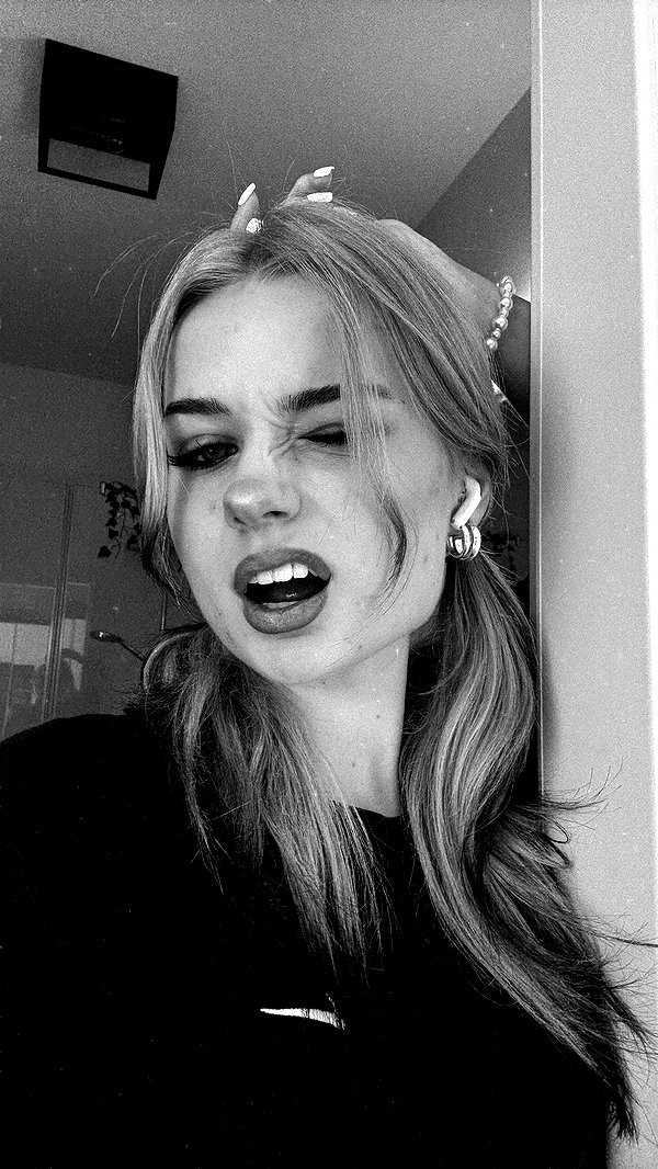 bymonamarie archive video preview