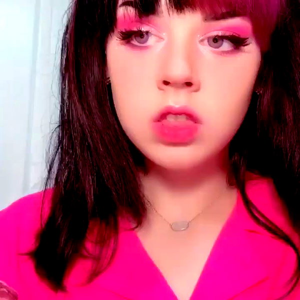 yeahimcaroline archive video preview