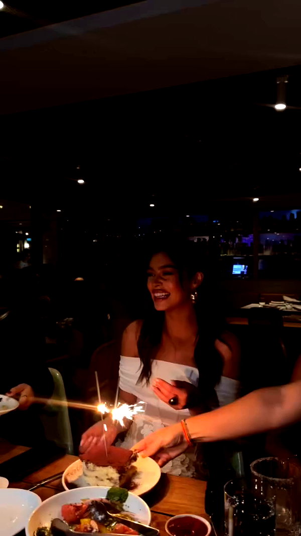 oliviaphillipps archive video preview