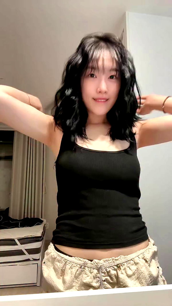 its.yeonimom archive video preview