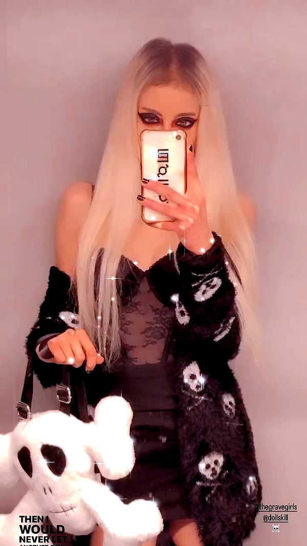 roxiechelon2 archive video preview