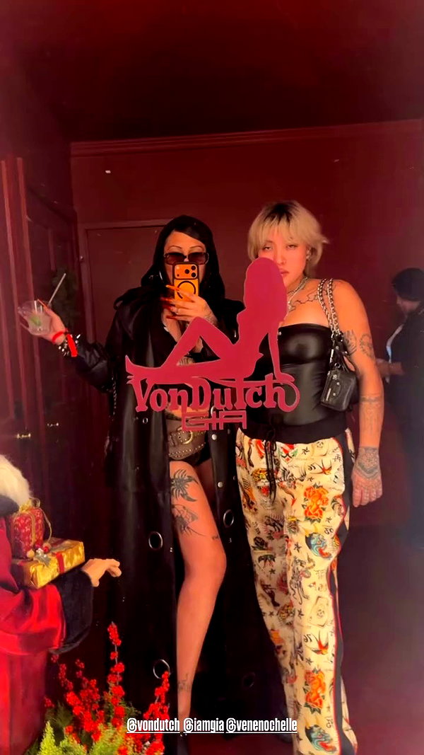 venenochelle archive video preview