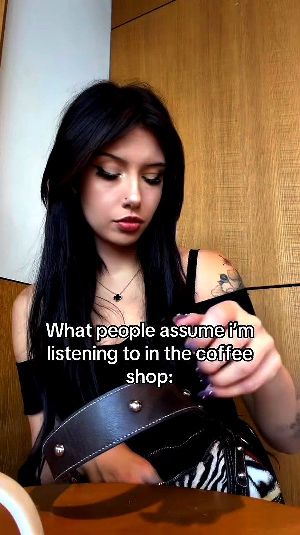 itscherryagainxo archive video preview