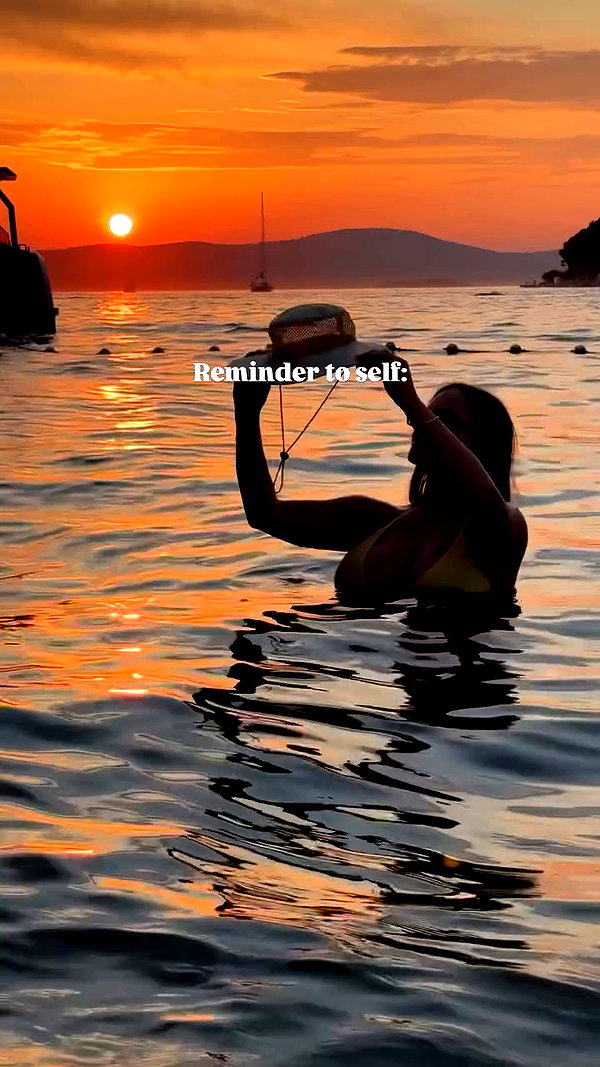 maarrrttttiiinna archive video preview