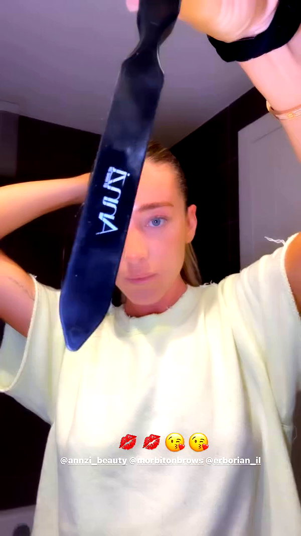 annezivi archive video preview