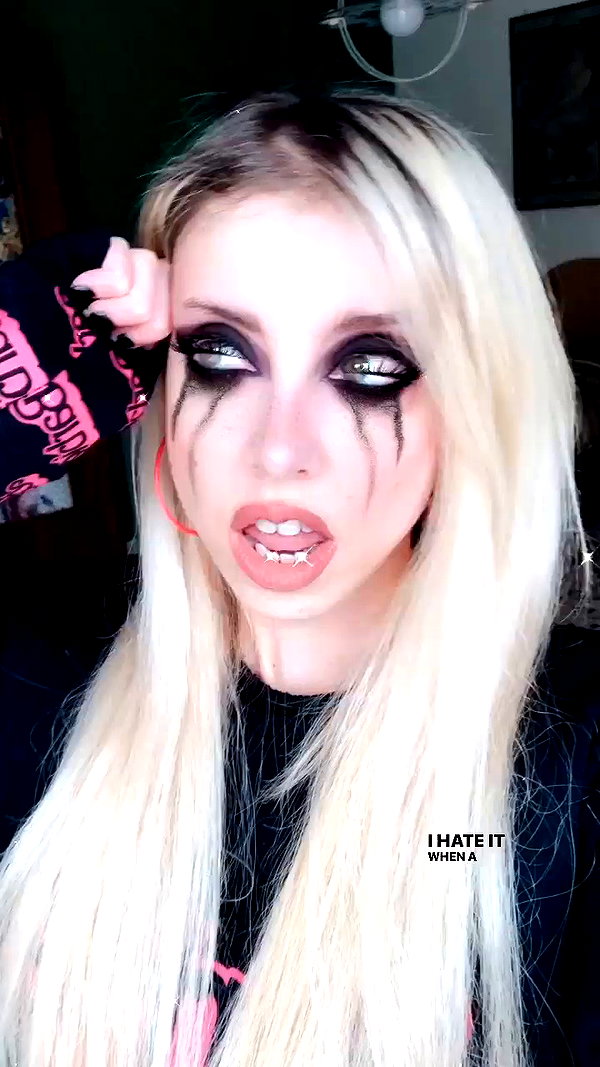 roxiechelon2 archive video preview