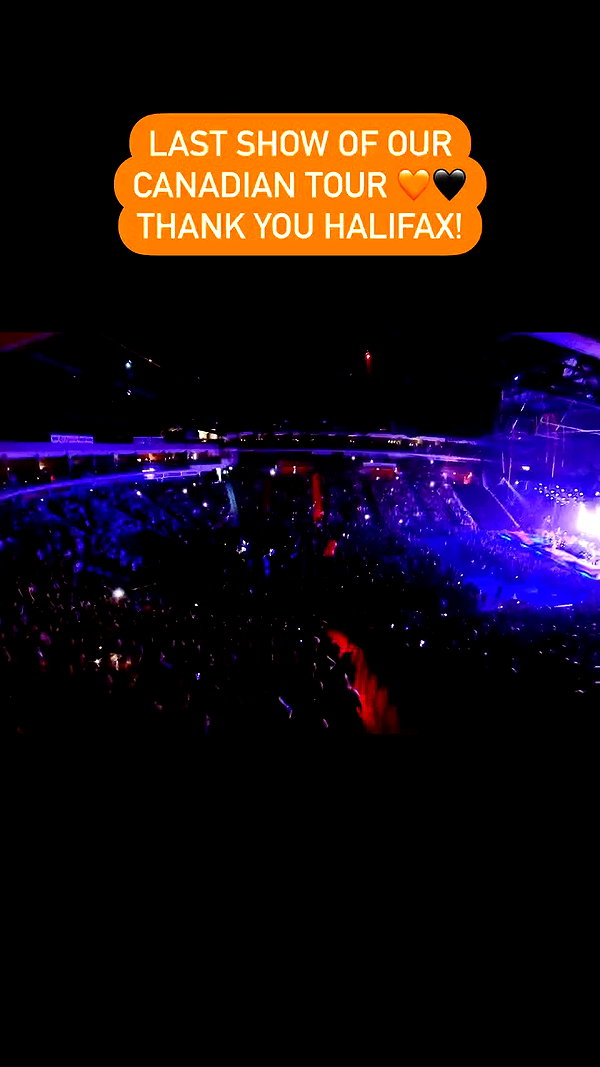 avrillavigne archive video preview