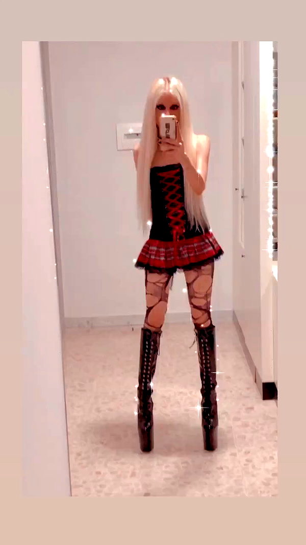 roxiechelon2 archive video preview