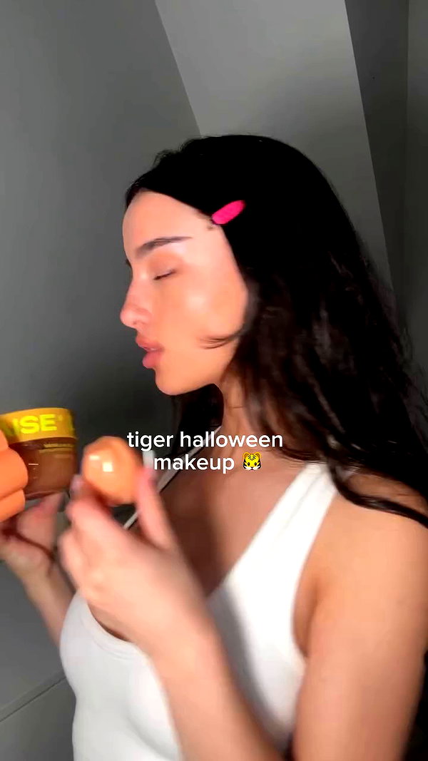 ellachristo archive video preview