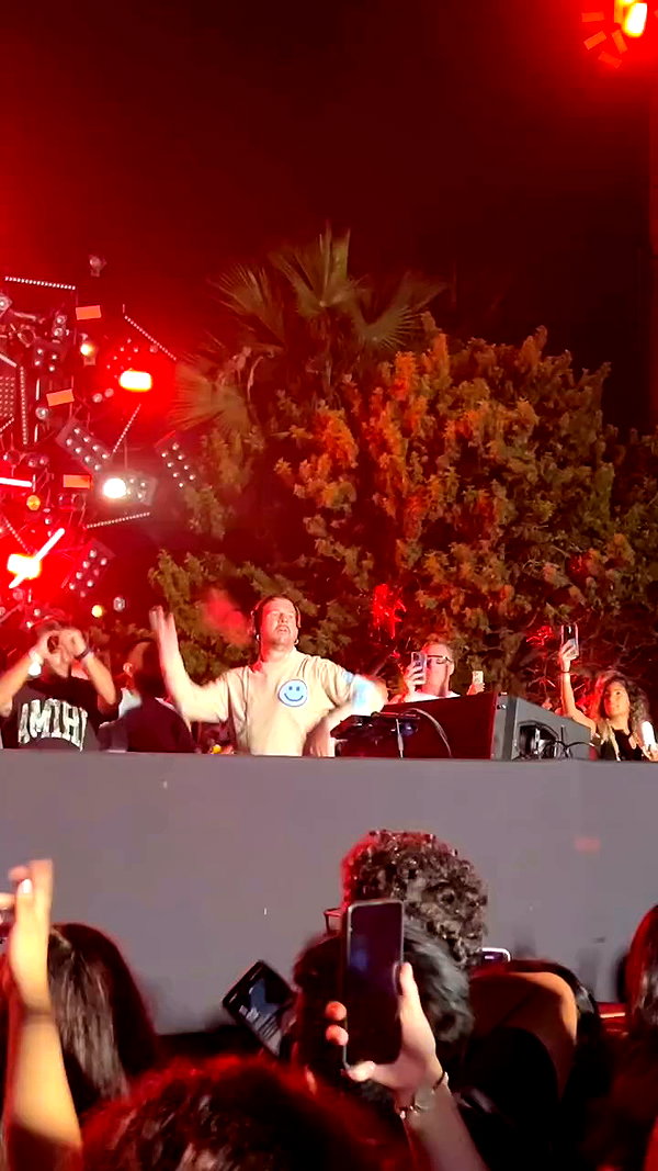 michalcohen___ archive video preview