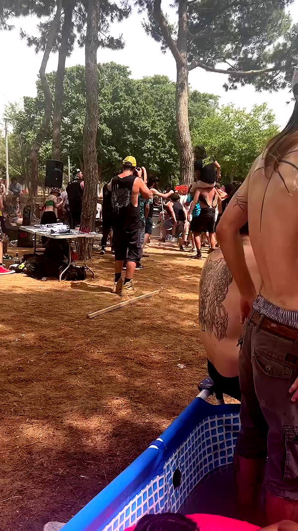 ormosheee archive video preview