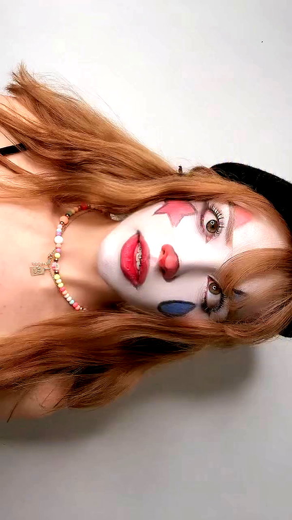 elowen.fawn archive video preview