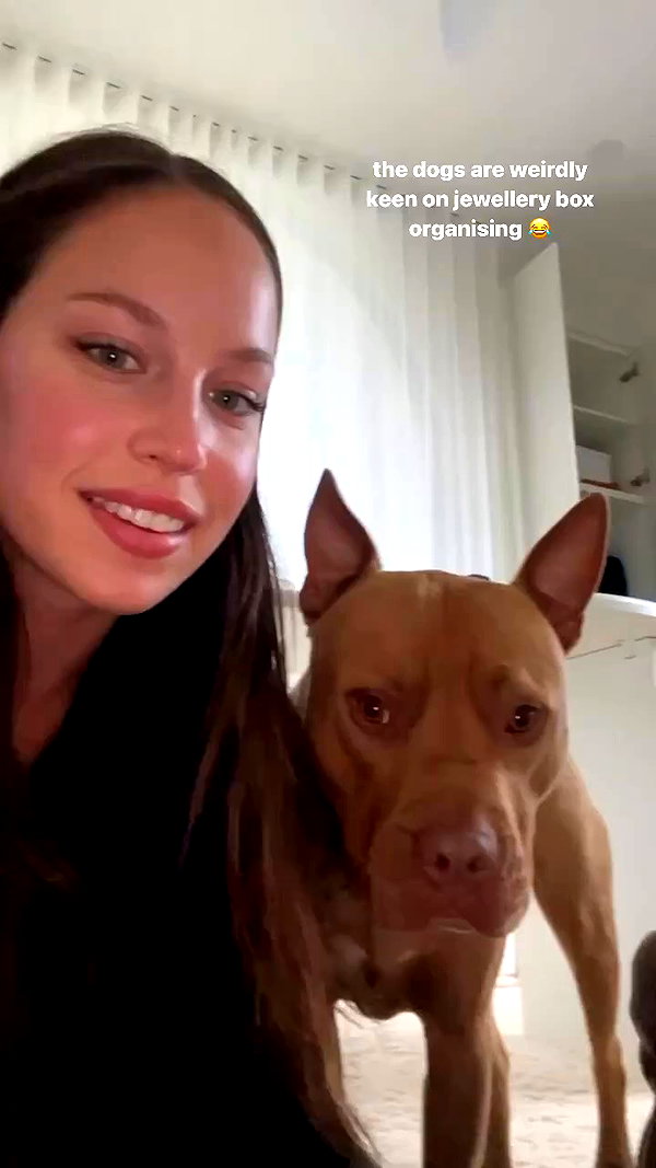 olivia.mathers archive video preview