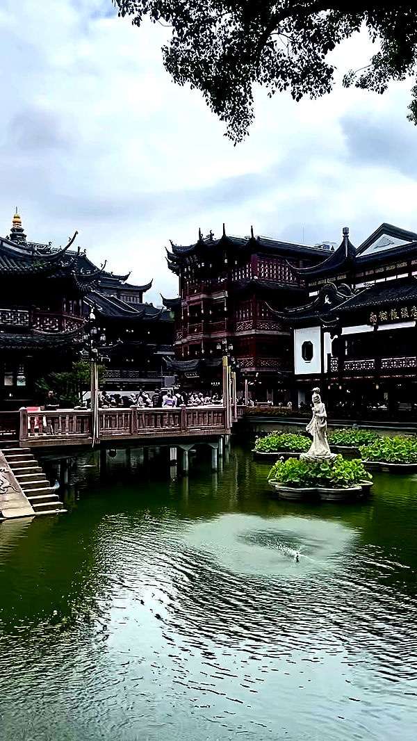 lovemeize archive video preview