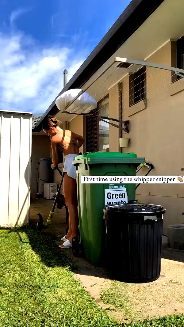 olivia.mathers archive video preview